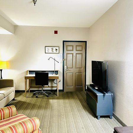 Radiant Inn And Suites مورفريسبورو المظهر الخارجي الصورة