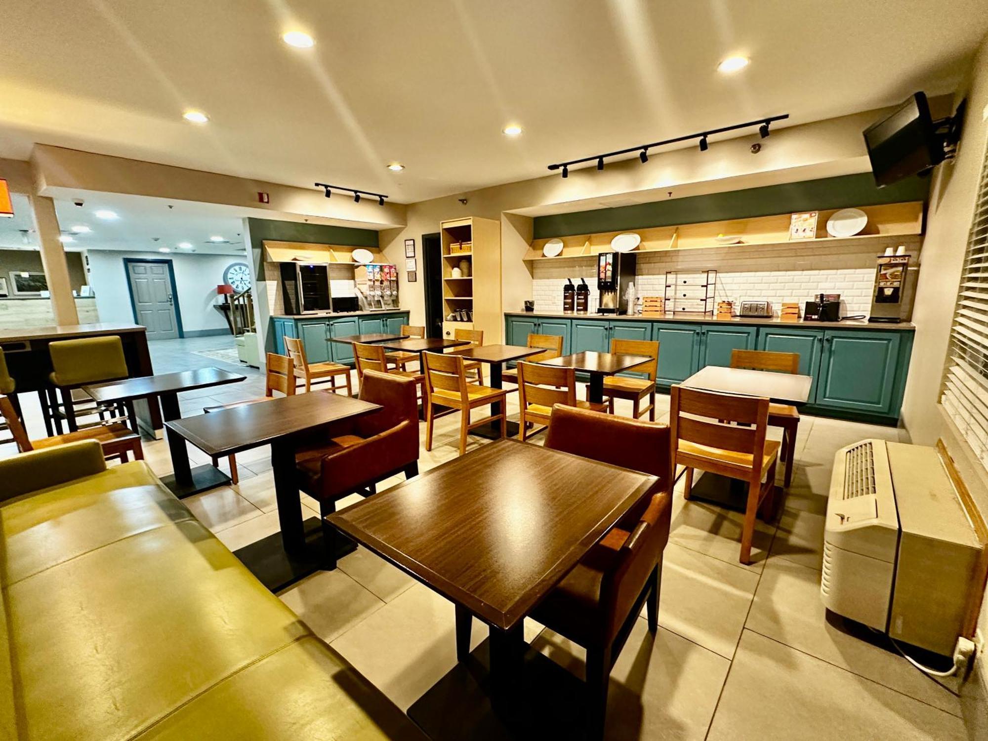 Radiant Inn And Suites مورفريسبورو المظهر الخارجي الصورة